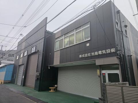 本社外観の写真